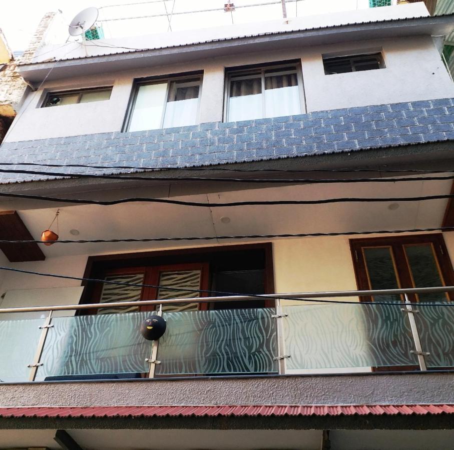 Shaleen Elegance Homestay Nakki Lake 400 Meters マウント・アブ エクステリア 写真